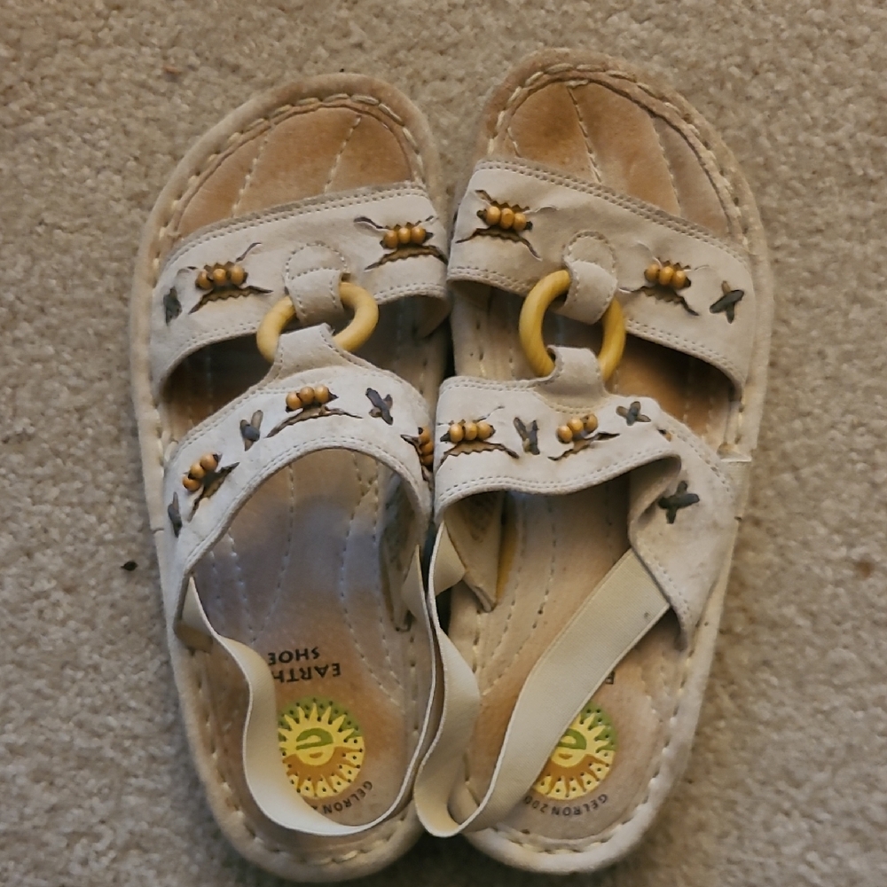 Earth Shoe Bead Sandals